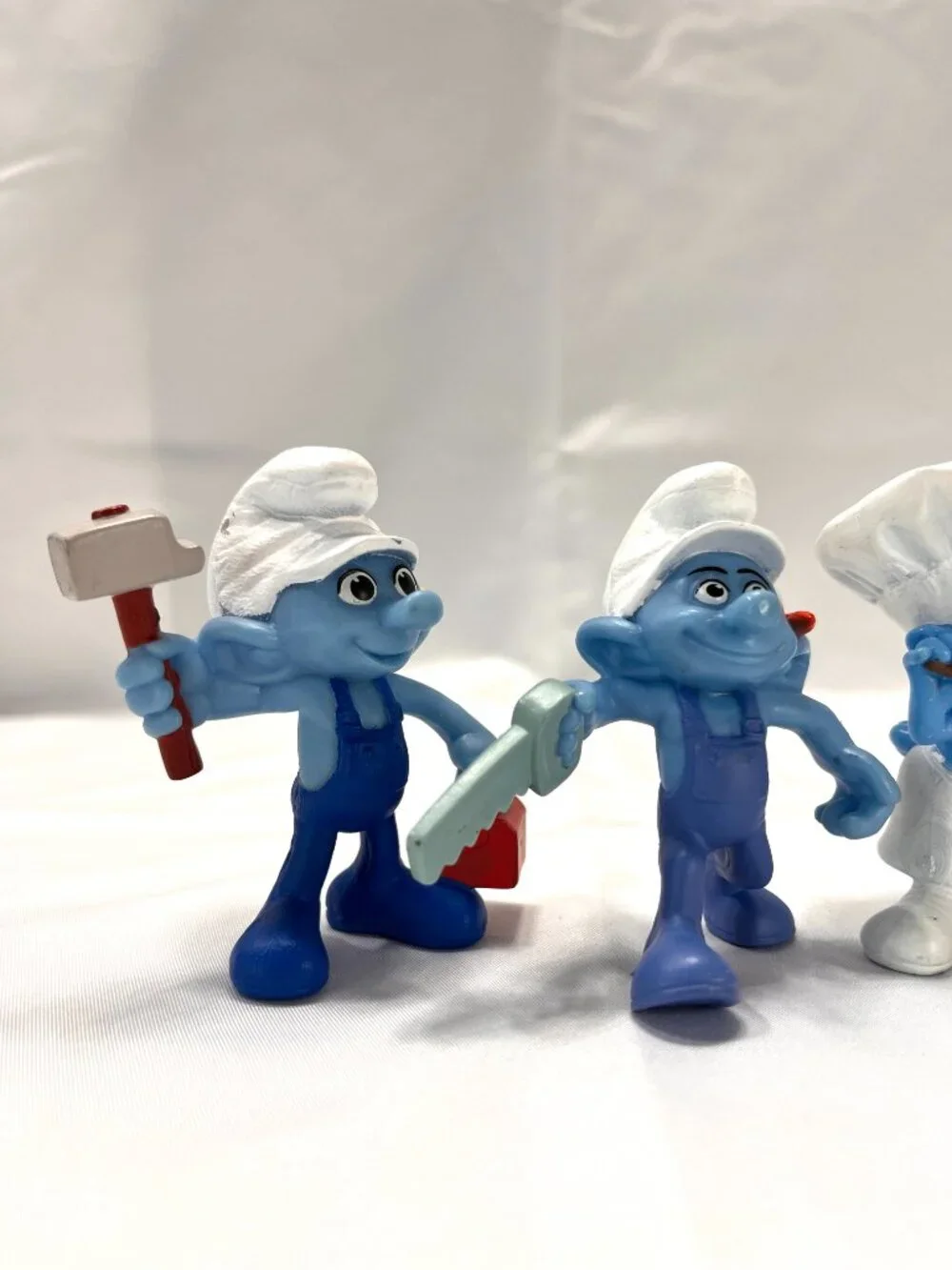 [6] McDonald's 2011 Peyo Smurfs Painter Vanity Chef Baker Handy Saw Hammer Smur